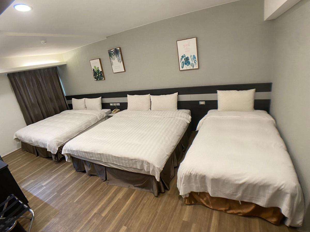Bonjour Hotel Tajcshung Kültér fotó