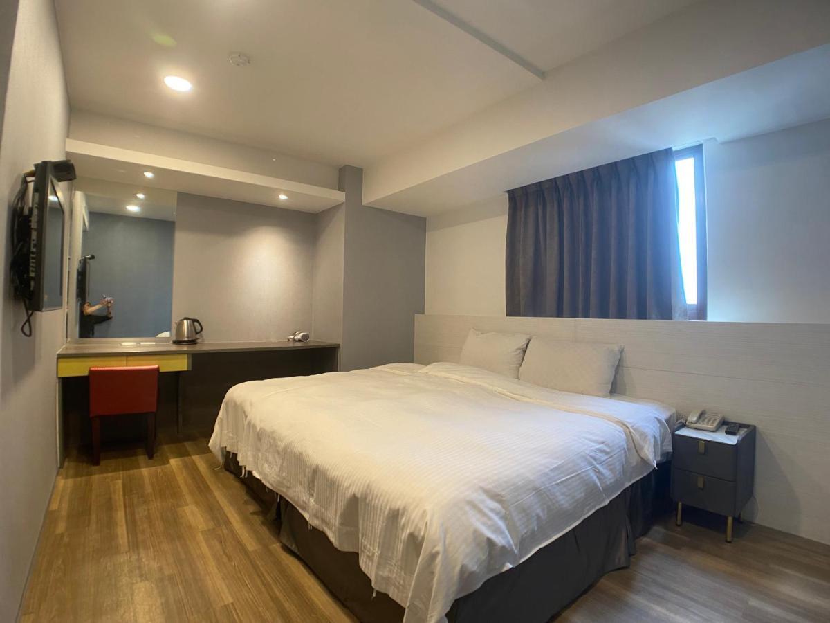 Bonjour Hotel Tajcshung Kültér fotó